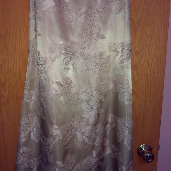 NWT Victoria Royal by Mary Bays Maxi Skirt Size 14. - Picture 4 of 6